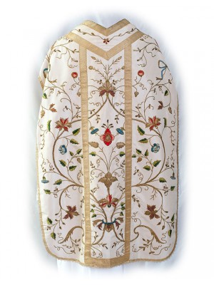 Roman Chasuble and Dalmatic Ant5